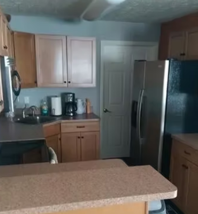Kitchen at MRK Aviation crew facility
